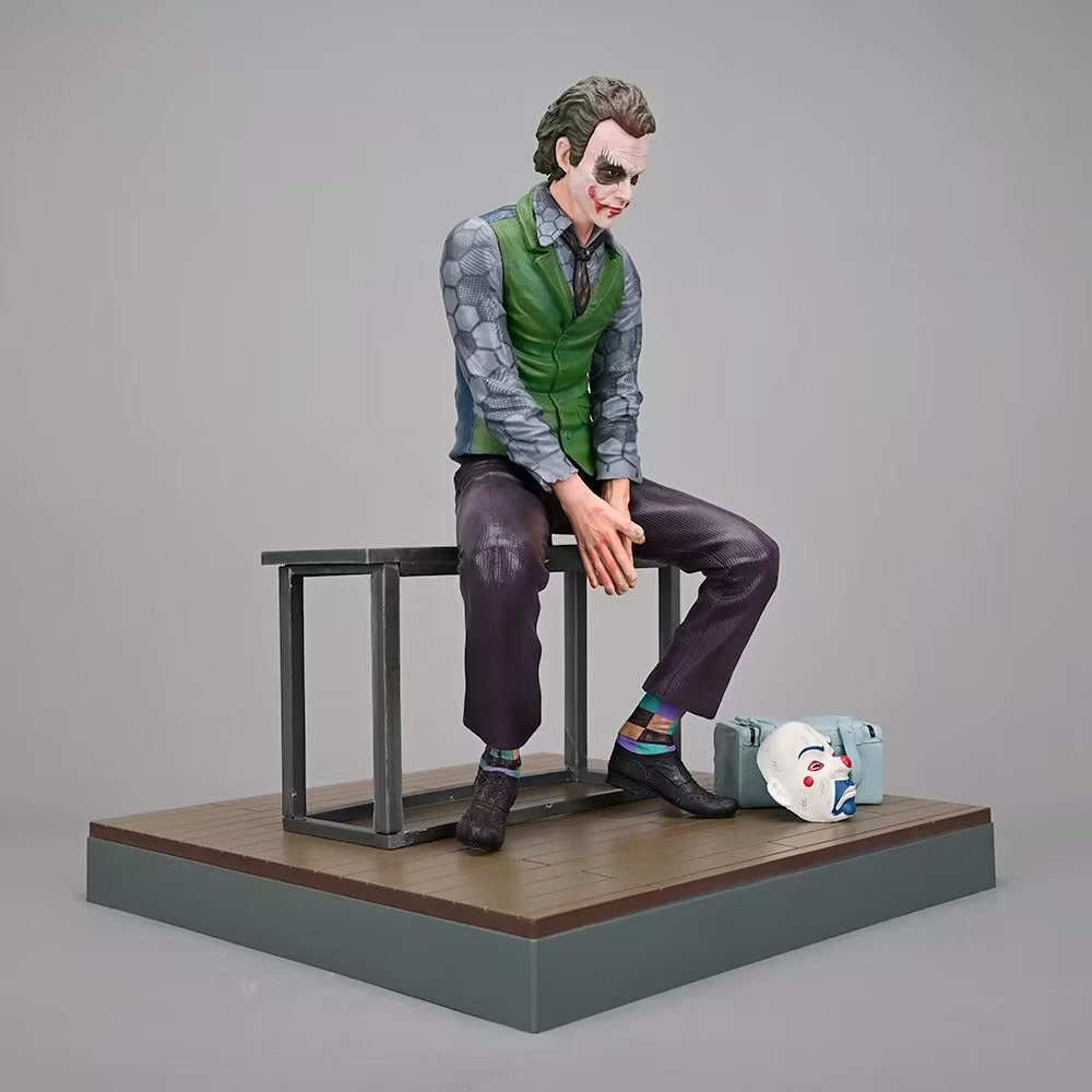 Suicide Squad DC Heath Ledger Joker 26CM PVC Action Figure