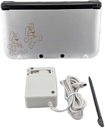 Nintendo 3DS XL - Year of Luigi Limited Edition - (USED)