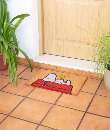 Grupo Erik Snoopy Door Mat | 15.7 x 23.6 inches - 40 x 60 cm | Coconut Coir | Eco Friendly 100% | Indoor Door Mat & Outdoor Door Mat | Snoopy Gifts | Peanuts Snoopy