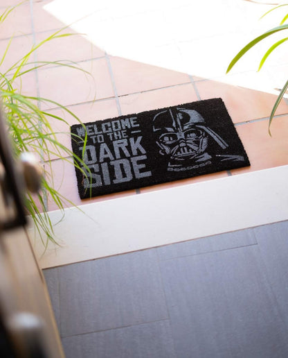 سجادة باب من مجموعة إريك "حرب النجوم: أهلاً بكم في الجانب المظلم" | ١٥.٧ × ٢٣.٦ بوصة - ٤٠ × ٦٠ سم | ألياف جوز الهند | صديقة للبيئة ١٠٠٪ | سجادة باب داخلية وخارجية | هدايا حرب النجوم