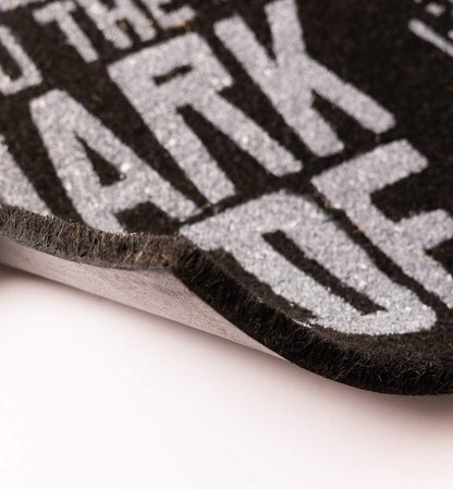 سجادة باب من مجموعة إريك "حرب النجوم: أهلاً بكم في الجانب المظلم" | ١٥.٧ × ٢٣.٦ بوصة - ٤٠ × ٦٠ سم | ألياف جوز الهند | صديقة للبيئة ١٠٠٪ | سجادة باب داخلية وخارجية | هدايا حرب النجوم