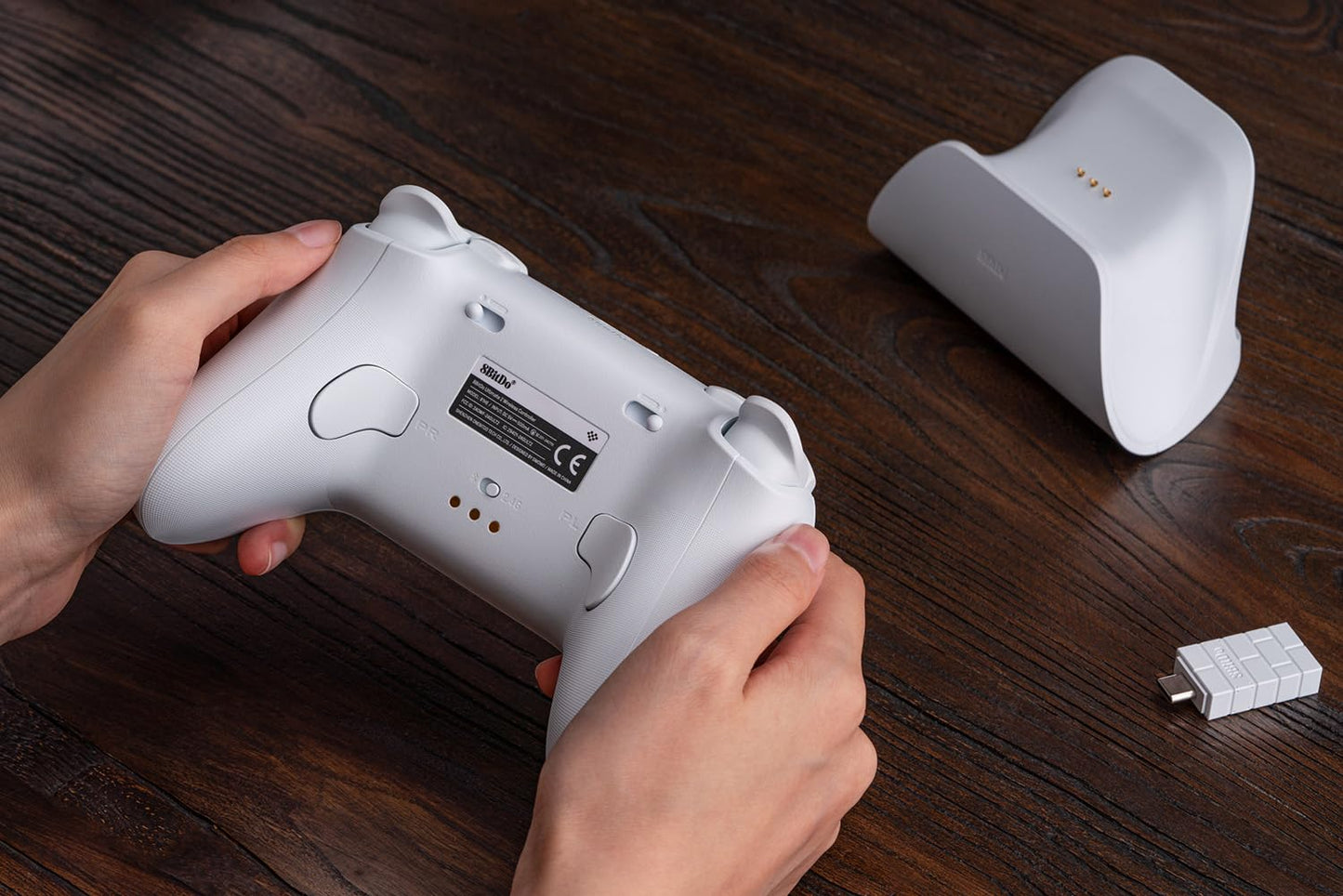 8Bitdo Ultimate 2 Wireless Controller TMR Joysticks, Hall/Tactile Triggers with Charging Dock - PC | Apple | Steam | Android