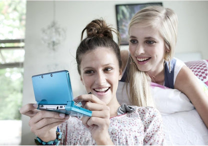 Nintendo 3DS Metallic Blue (Aqua Blue) PAL - (CIB) Complete In Box - (USED)