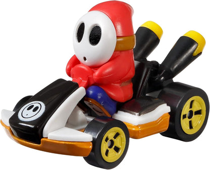 Hot Wheels Mario Kart - Yoshi with Captain Toad & Shy Guy (Triple Pack)