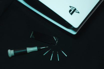 محرك أقراص الحالة الصلبة الداخلي Verbatim Vi7000G NVMe M.2، واجهة PCIe Gen 4 TB لأجهزة الكمبيوتر المخصصة للألعاب وبلاي ستيشن 5 - أسود 