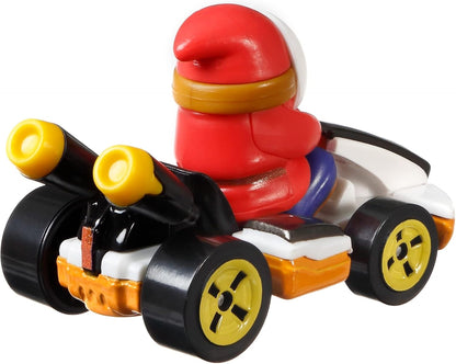 Hot Wheels Mario Kart - Yoshi with Captain Toad & Shy Guy (Triple Pack)