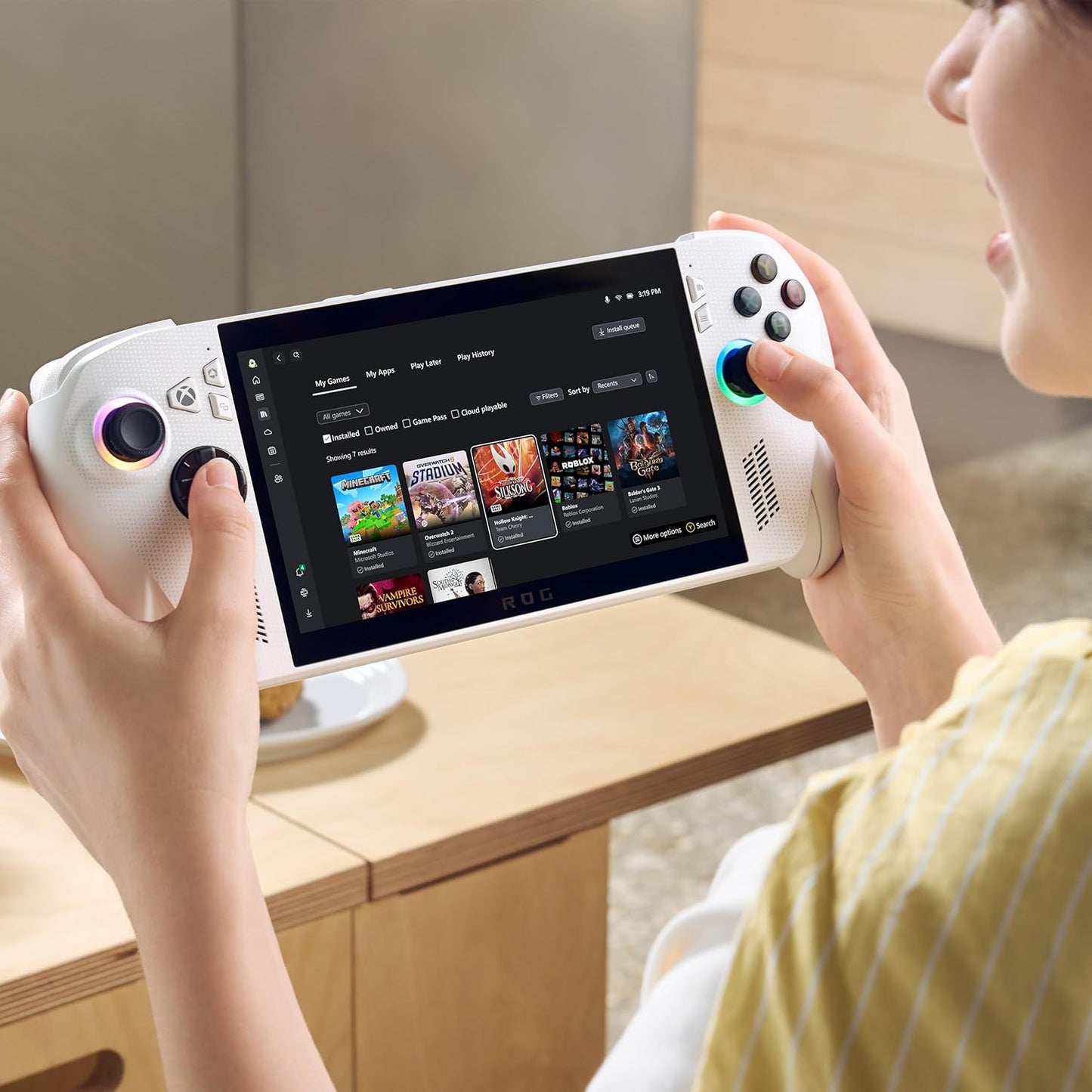 ASUS ROG Xbox Ally 7” 1080p 120Hz Gaming Handheld Touchscreen AMD Ryzen Z2 A 16GB RAM 512GB SSD White