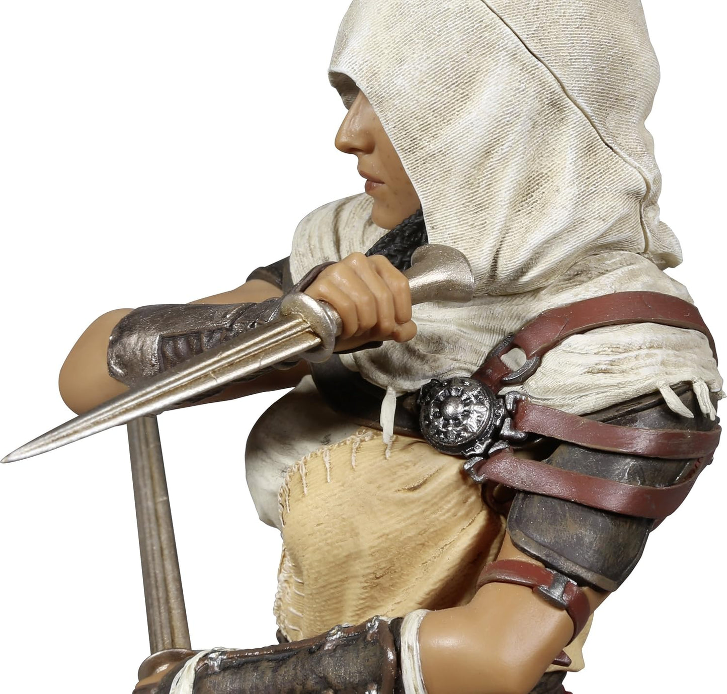 Assassin's Creed Origins Aya Figure - 27cm Modified Version with Knives and Stand