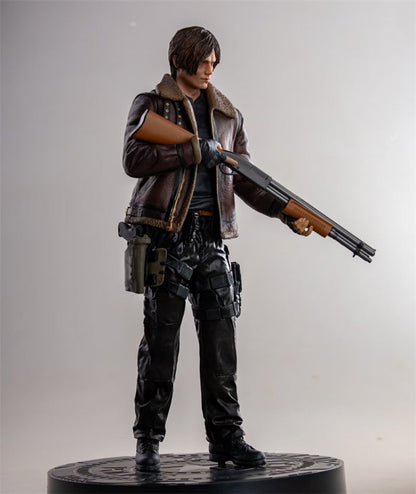 Resident Evil 4 Leon·Scott·Kennedy 33CM PVC Action Figure
