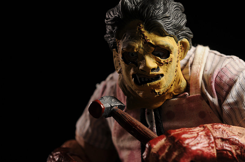 Leatherface - Texas Chainsaw Massacre Cinema of Fear Action Figure