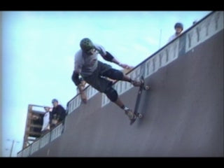 Tony Hawk's Pro Skater 2 - Playstation 1 (NTSC) - (USED)